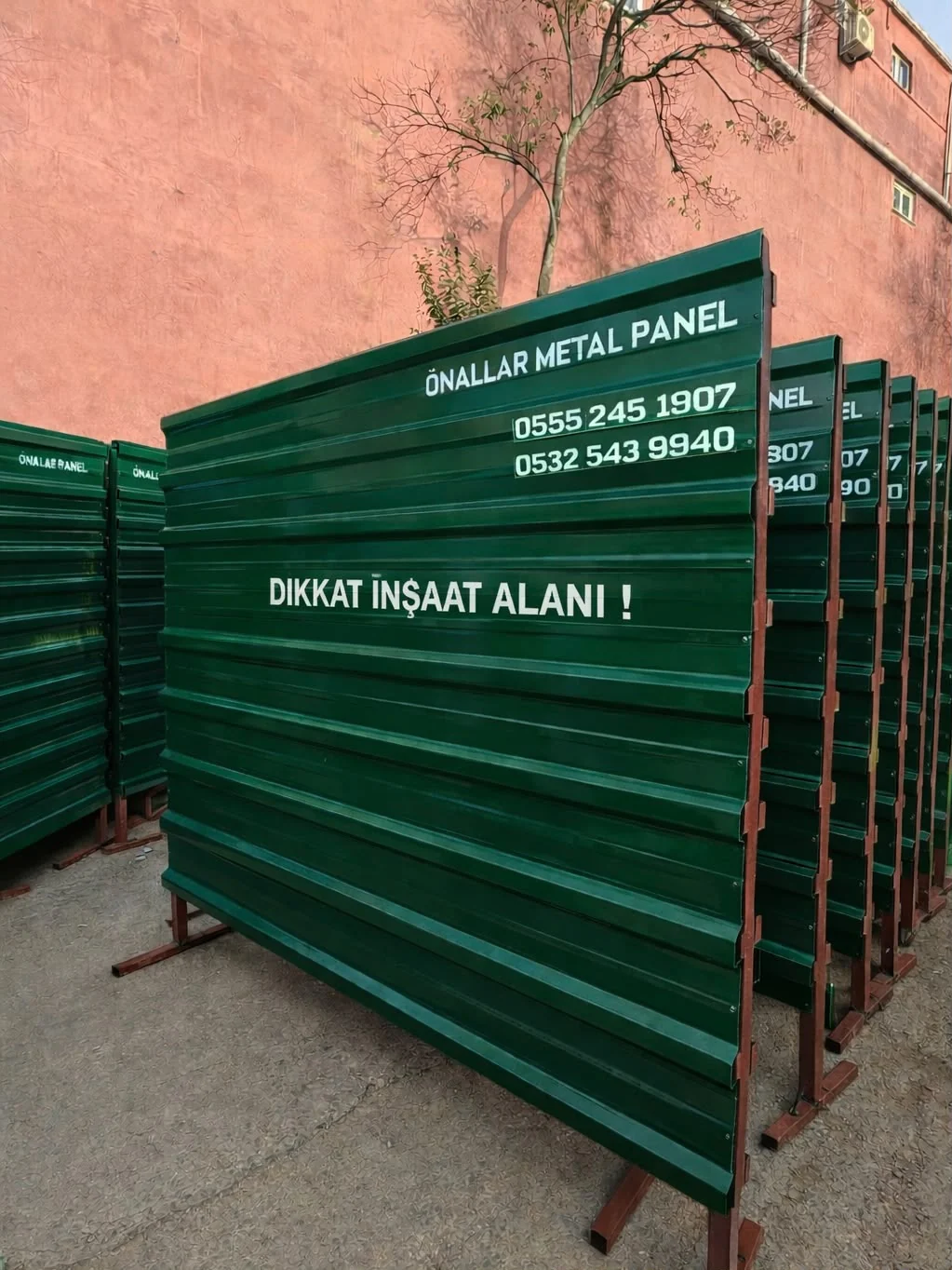 Önallar yeşil geçmeli portatif çevre paneli modelleri